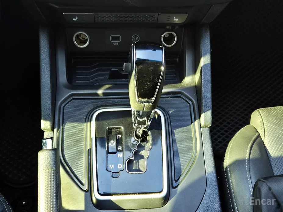 SsangYong Rexton, снимка 9 - Автомобили и джипове - 53770625