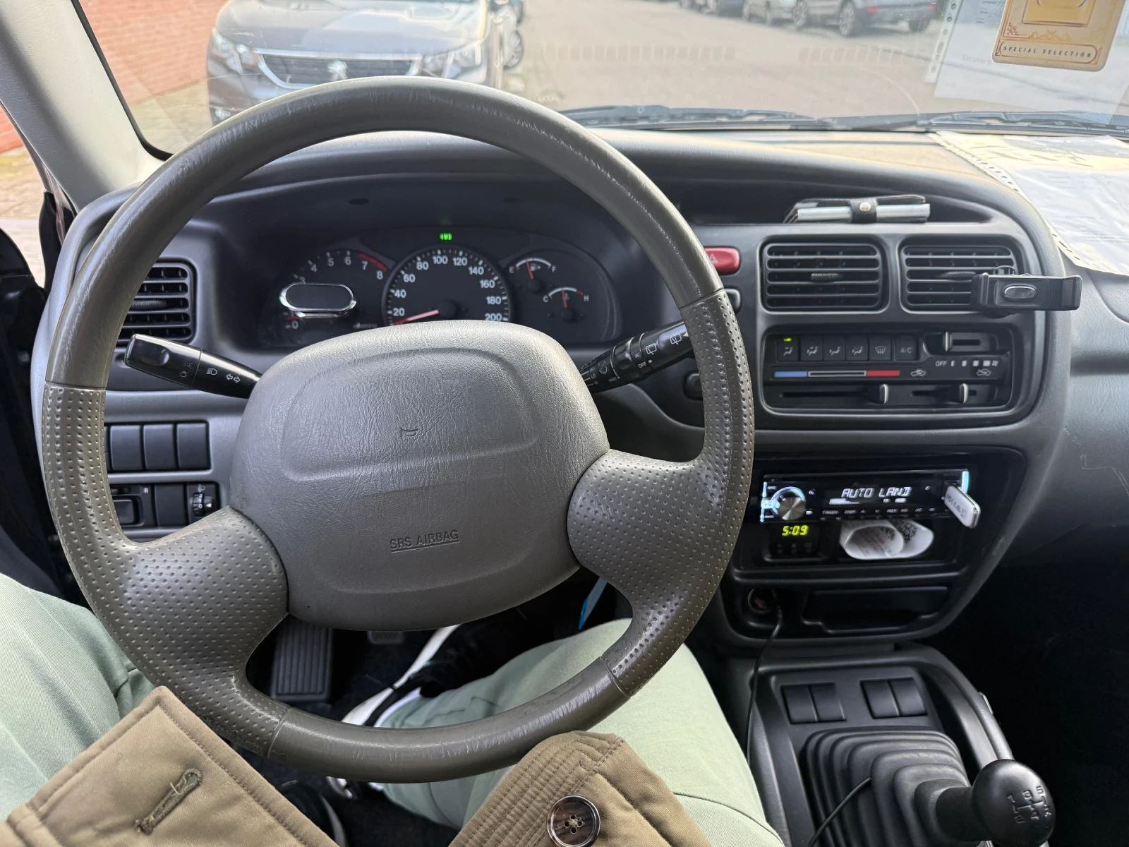 Suzuki Grand vitara, снимка 12 - Автомобили и джипове - 53853057