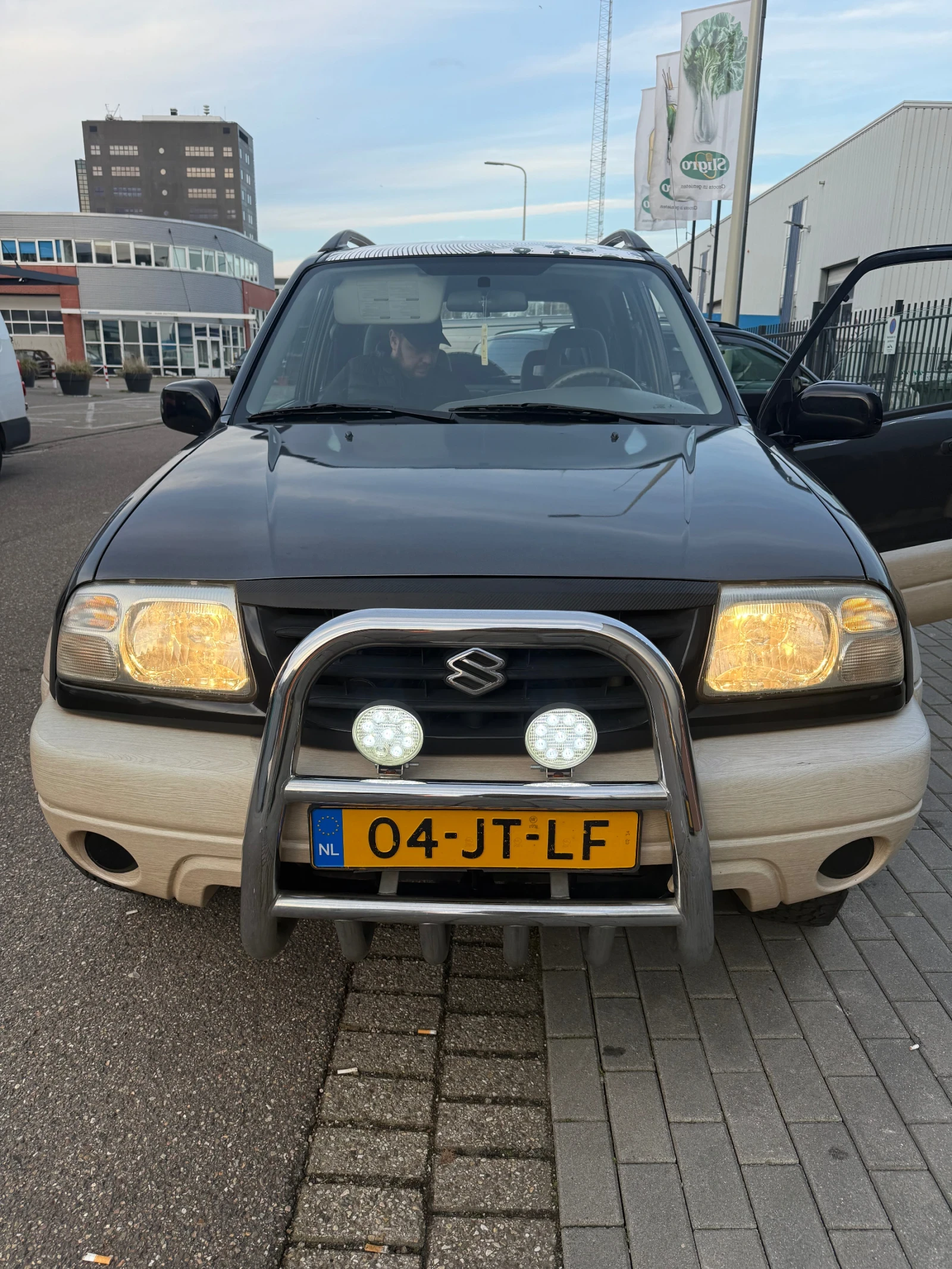 Suzuki Grand vitara, снимка 13 - Автомобили и джипове - 53853057