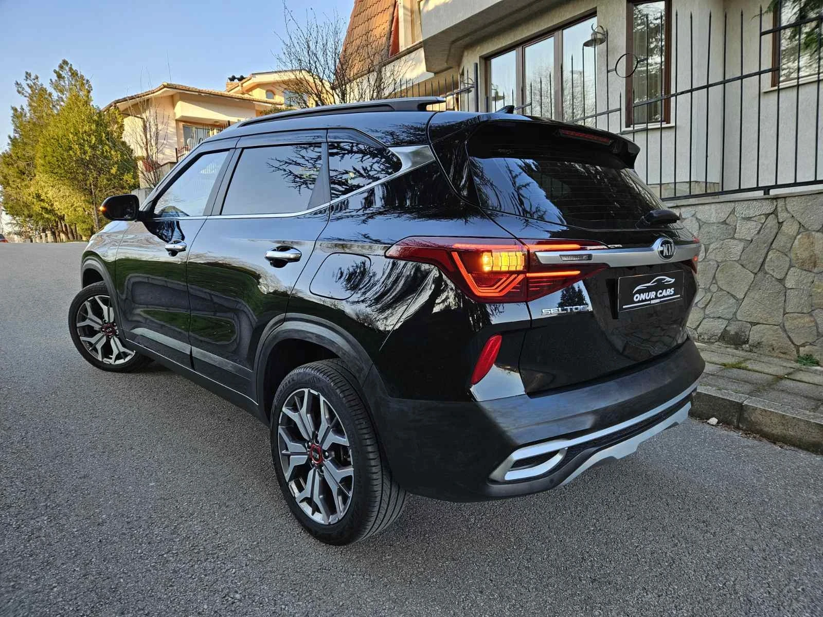 Kia Seltos 1.6 CRDi Noblesse, снимка 6 - Автомобили и джипове - 53934362