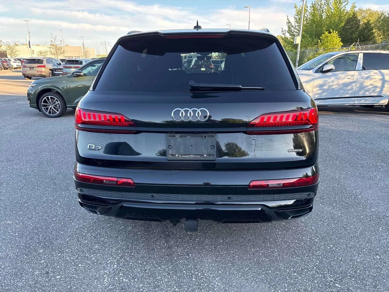 Audi Q7 MATRIX| PANO| 360CAM| ОБДУХВАНЕ| DISTRONIC| , снимка 4 - Автомобили и джипове - 54770444