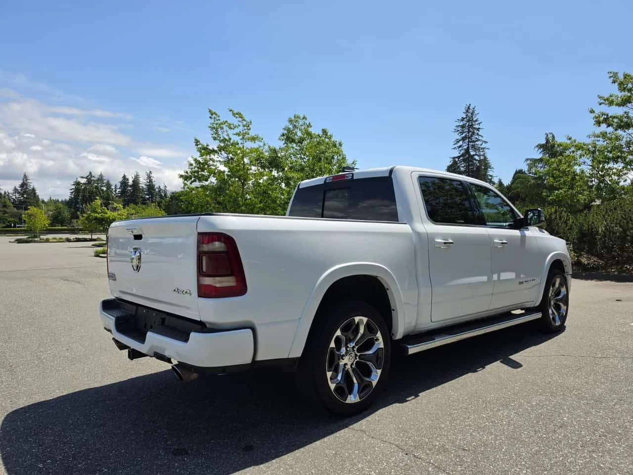 Dodge RAM 1500 * Limited Longhorn * CARFAX * БЕЗ ПЪРВОНАЧАЛНА ВНО, снимка 12 - Автомобили и джипове - 54736153