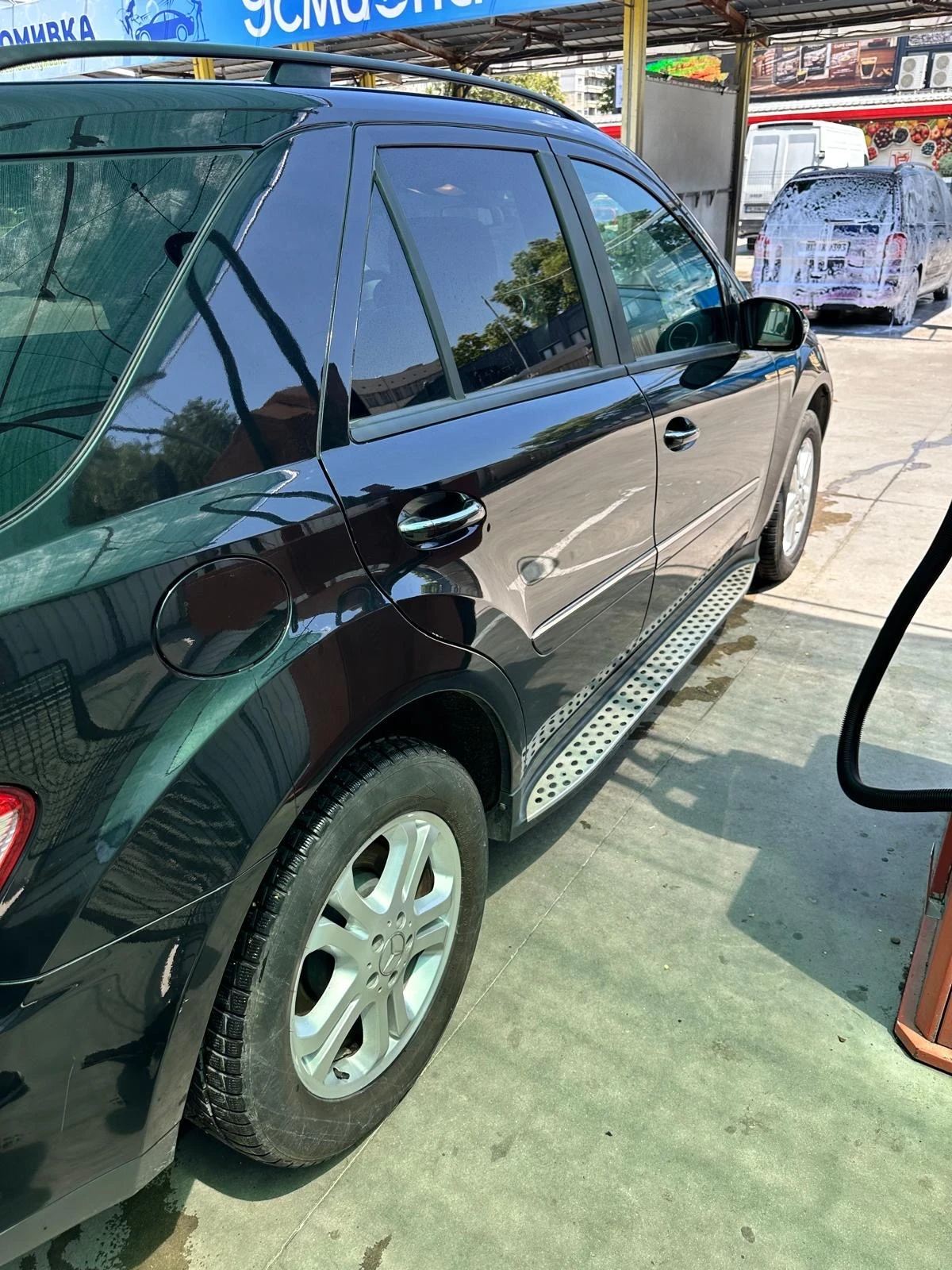 Mercedes-Benz ML 320, снимка 3 - Автомобили и джипове - 55404818