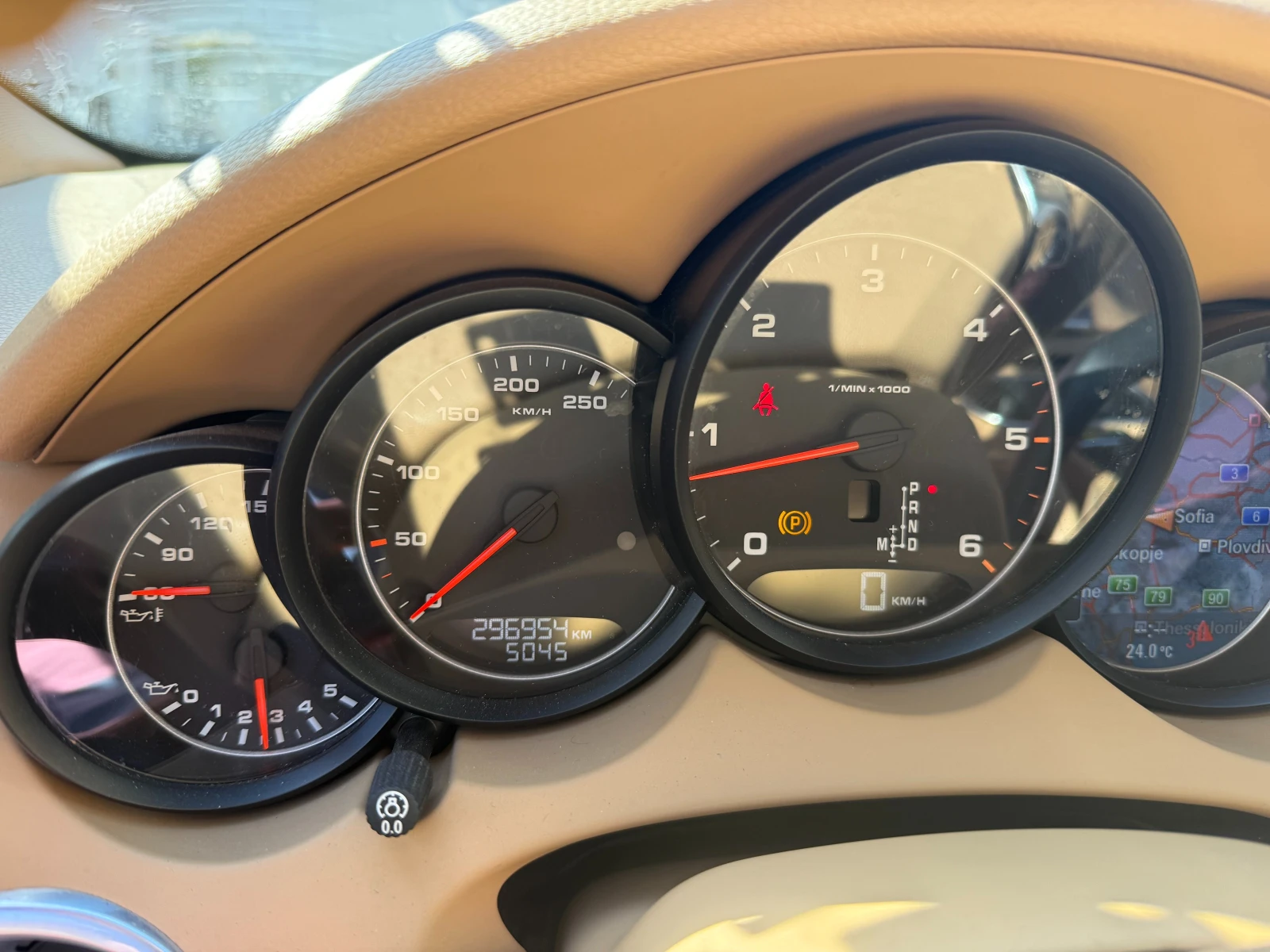 Porsche Cayenne, снимка 6 - Автомобили и джипове - 56135642