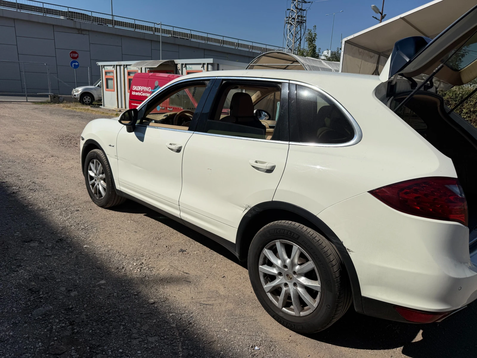 Porsche Cayenne, снимка 9 - Автомобили и джипове - 56135642