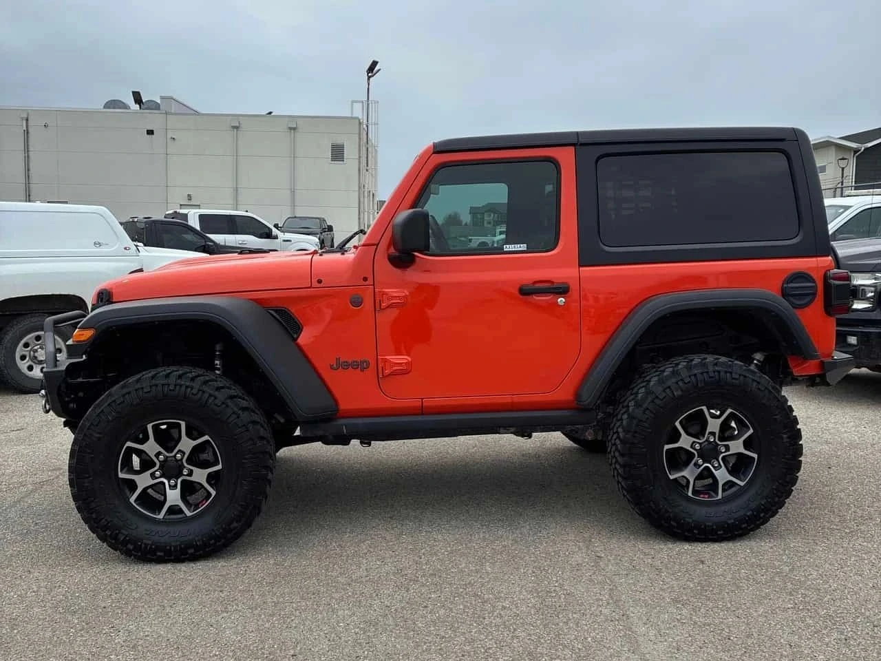 Jeep Wrangler, снимка 2 - Автомобили и джипове - 56688371