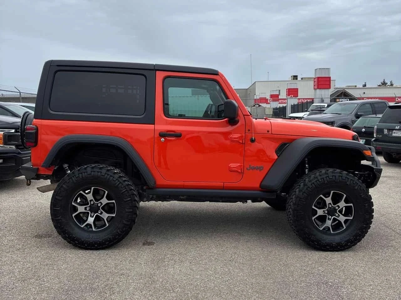 Jeep Wrangler, снимка 3 - Автомобили и джипове - 56688371