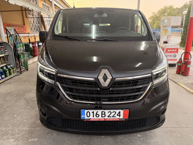 Renault Trafic 2.0dci L2H1 3 ""100000km!"", снимка 2 - Бусове и автобуси - 52062721