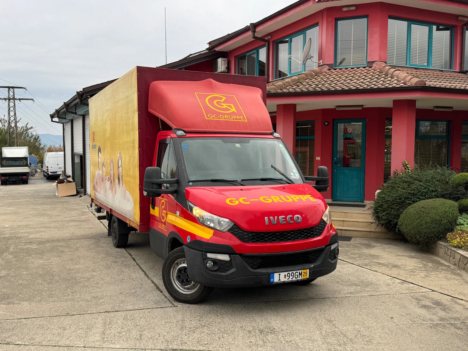 Iveco Daily 3.0HPI* 35S17* EURO 5* Падащ Борд* 4.70м каросерия - изображение 2