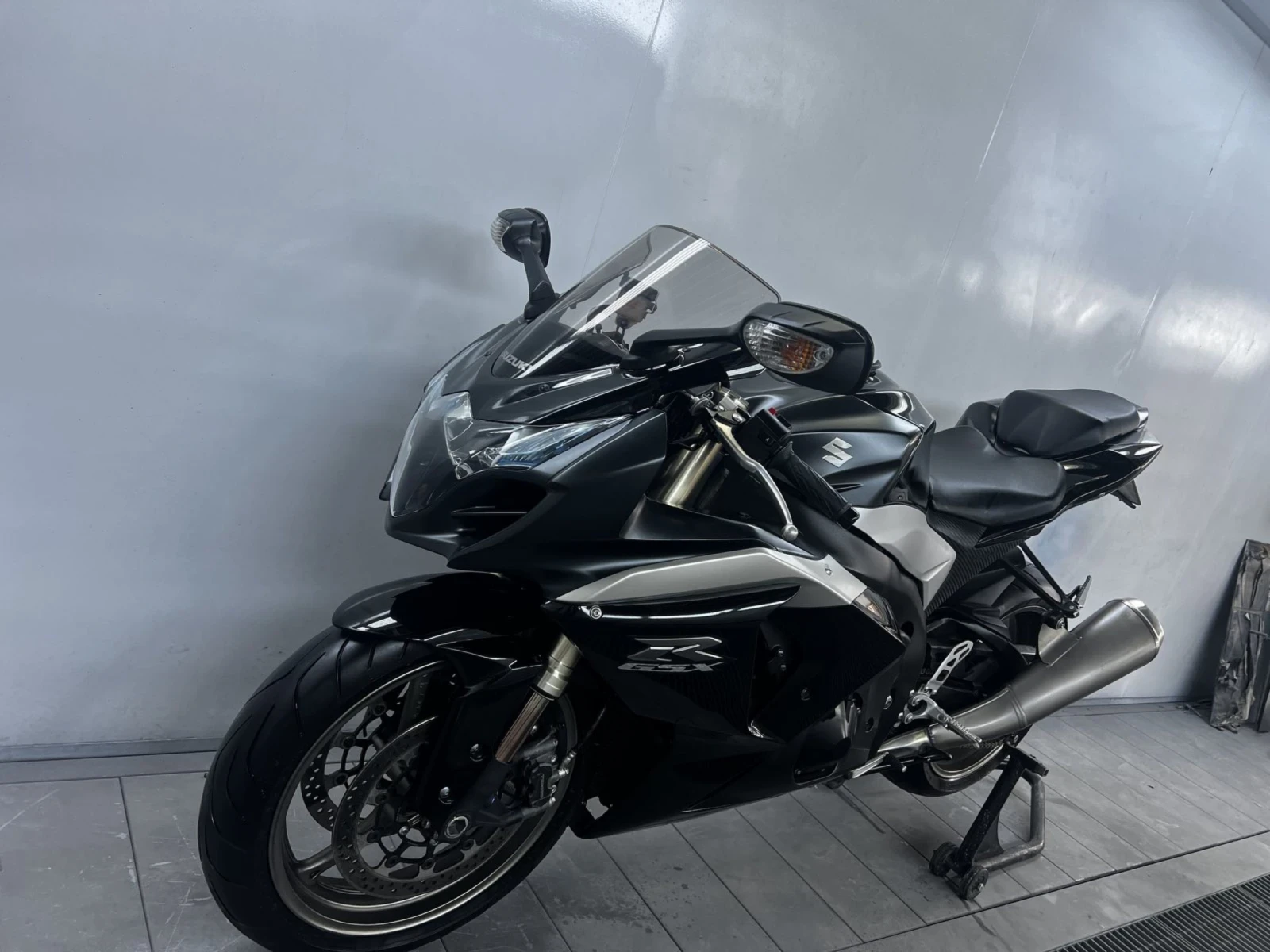 Suzuki Gsxr GSXR1000 - изображение 9