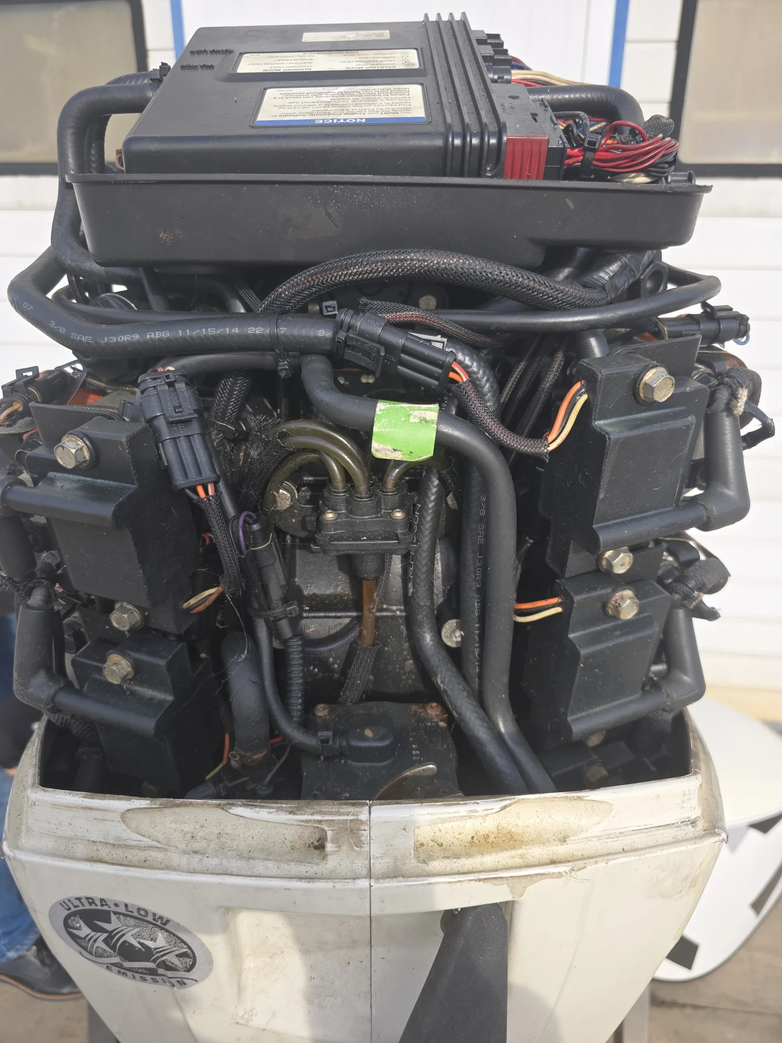 Извънбордов двигател Evinrude Evinrude 175 E-TEC - изображение 8