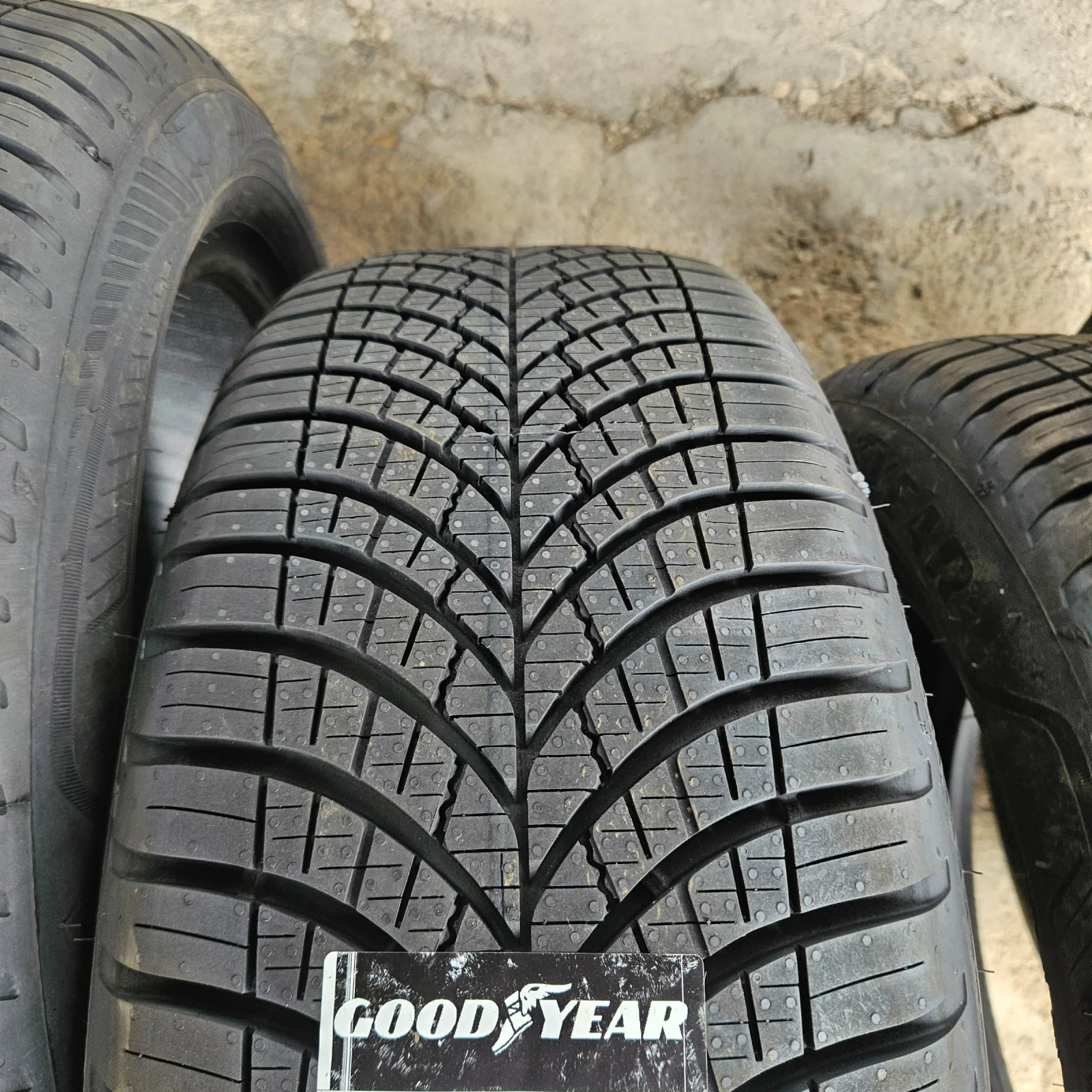 ���� 205/55R16 | Mobile.bg � ����������� 6