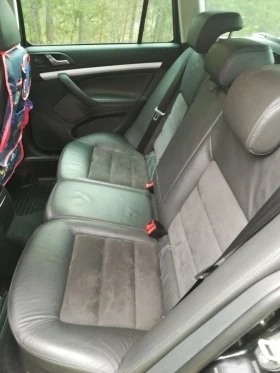 Skoda Octavia Scout 4x4 , снимка 13