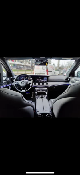 Mercedes-Benz E 220 Алл Терен, снимка 5