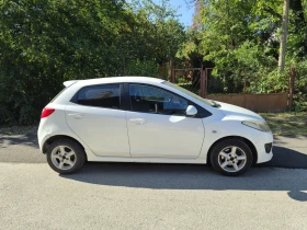 Mazda 2 1.5i, снимка 5