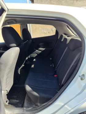 Mazda 2 1.5i, снимка 14