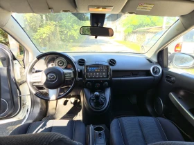Mazda 2 1.5i, снимка 10