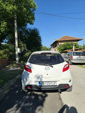 Mazda 2 1.5i, снимка 7