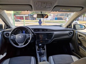 Toyota Auris, снимка 5