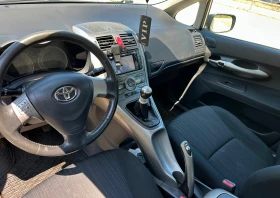 Обява за продажба на Toyota Auris ~8 800 лв. - изображение 6