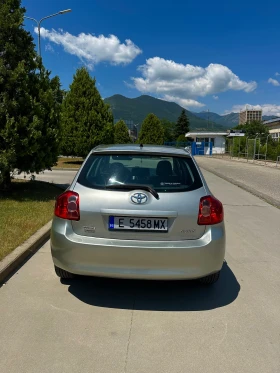 Обява за продажба на Toyota Auris ~8 800 лв. - изображение 2