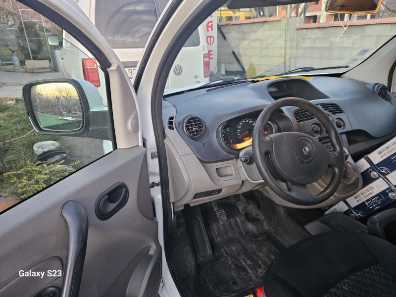 Renault Kangoo, снимка 6 - Автомобили и джипове - 49332932