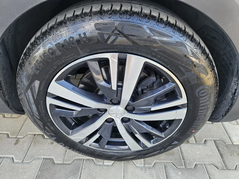 Peugeot 3008 Plug in hybrid , снимка 17 - Автомобили и джипове - 51759989