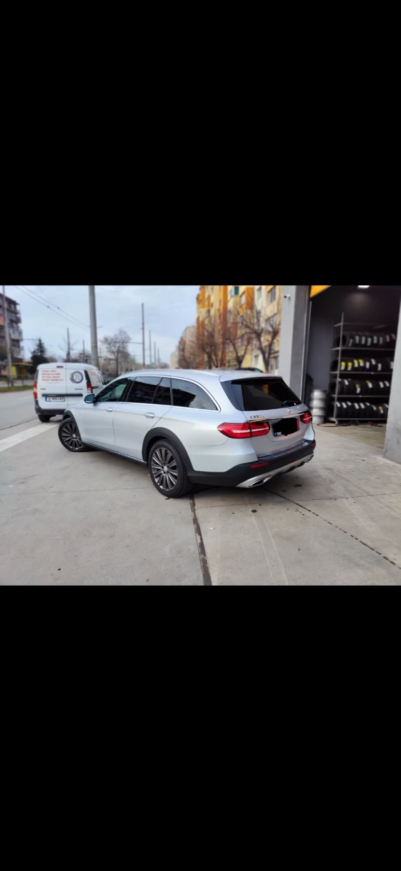 Mercedes-Benz E 220 Алл Терен, снимка 2 - Автомобили и джипове - 52152017