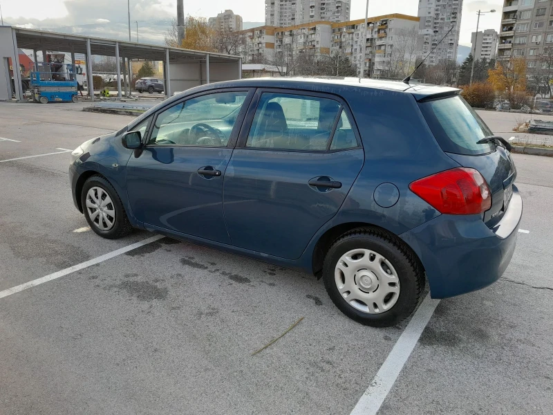 Toyota Auris 1.4 от първи собственик, снимка 6 - Автомобили и джипове - 52682069