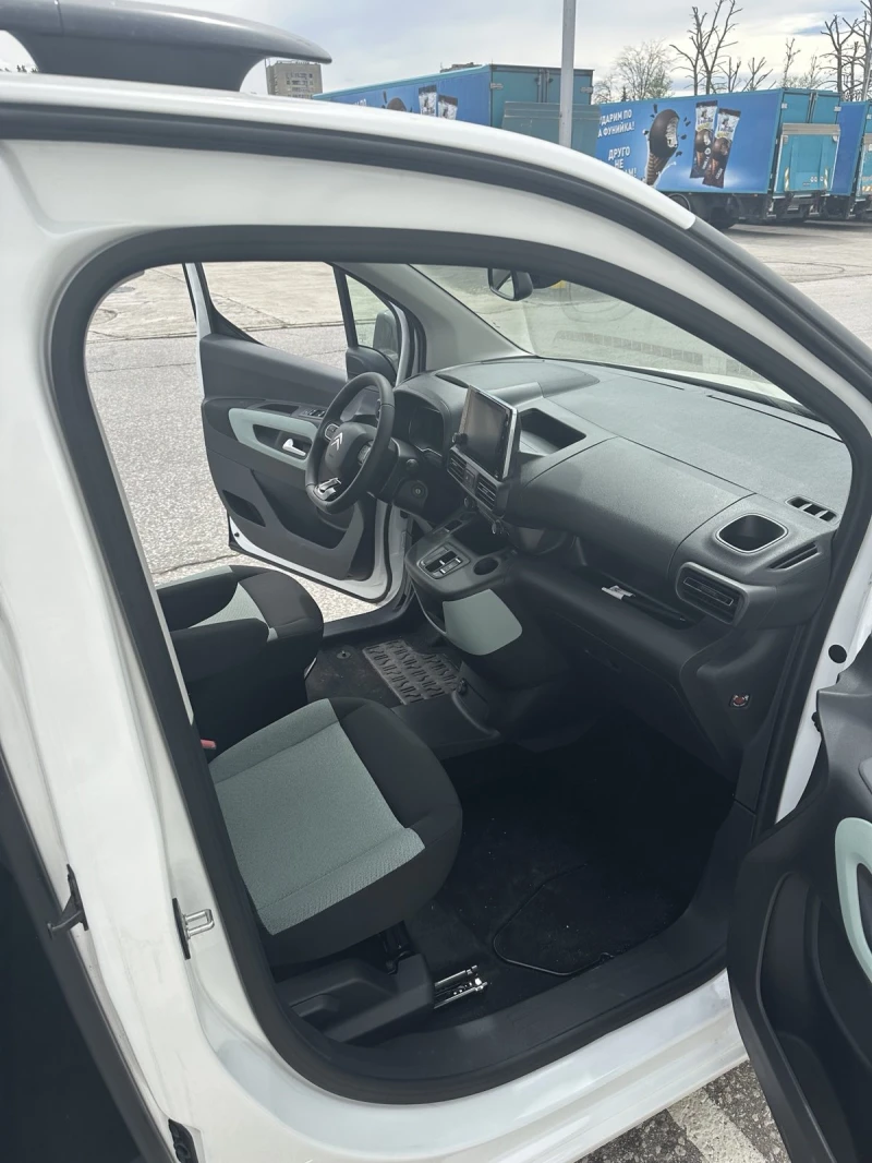 Citroen Berlingo XL, снимка 8 - Автомобили и джипове - 52791259