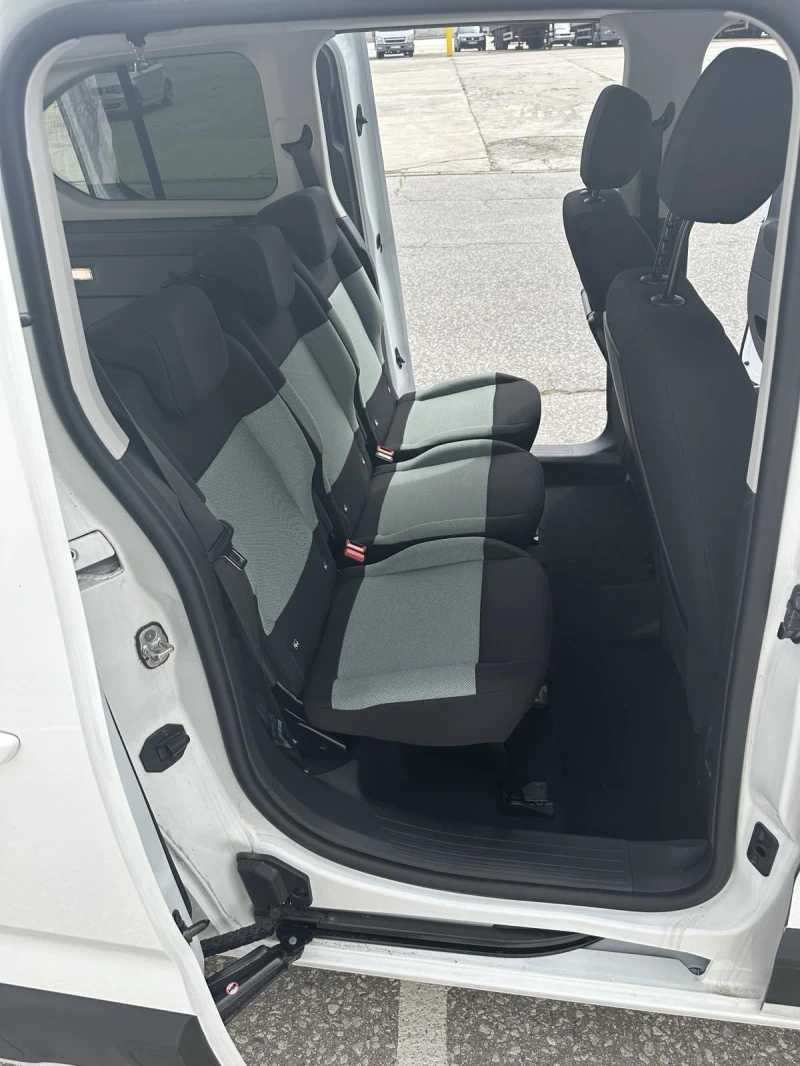 Citroen Berlingo XL, снимка 7 - Автомобили и джипове - 52791259
