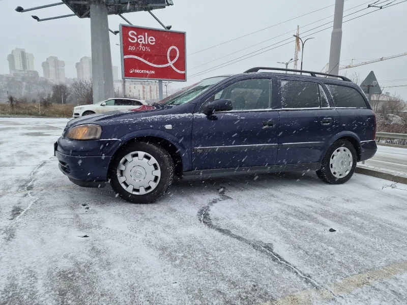 Opel Astra, снимка 3 - Автомобили и джипове - 53304956