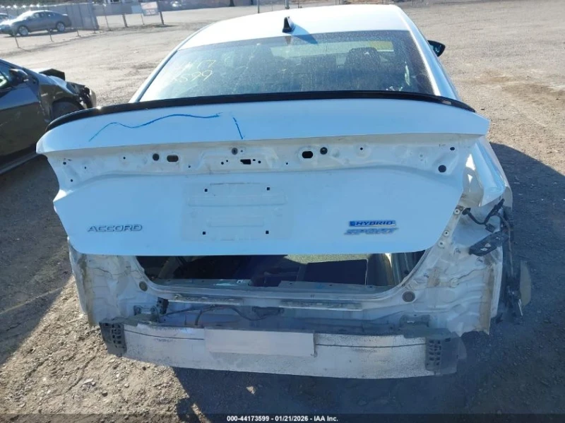 Honda Accord HYBRID SPORT, снимка 15 - Автомобили и джипове - 53363916