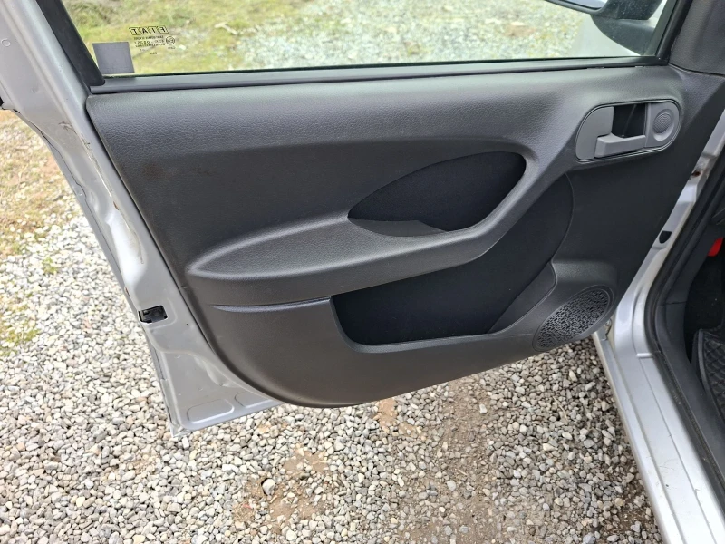 Fiat Panda 1.3 d 4x4, снимка 10 - Автомобили и джипове - 53427851