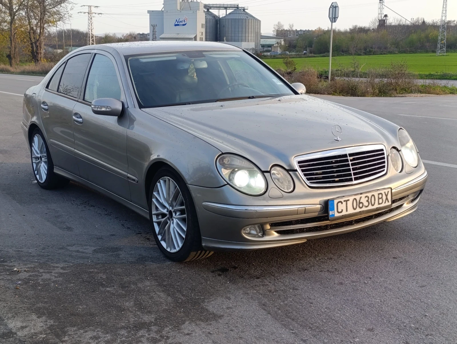 Mercedes-Benz E 320 Е320 редови, снимка 1