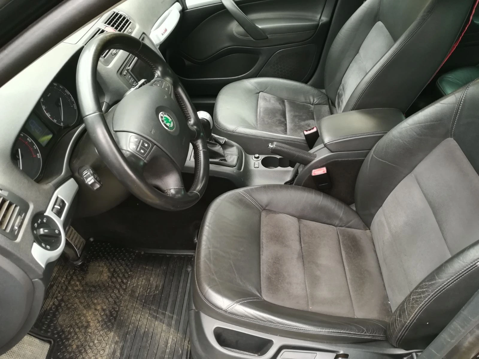 Skoda Octavia Scout 4x4  | Mobile.bg   12