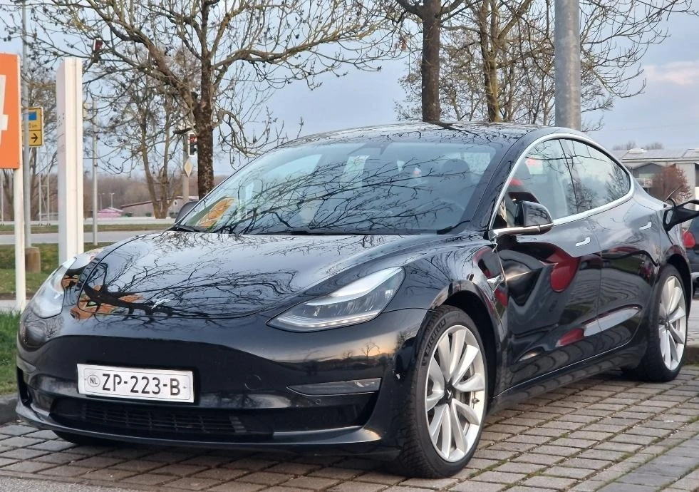 Tesla Model 3 Long Range, 4x4, Европейска - [1] 