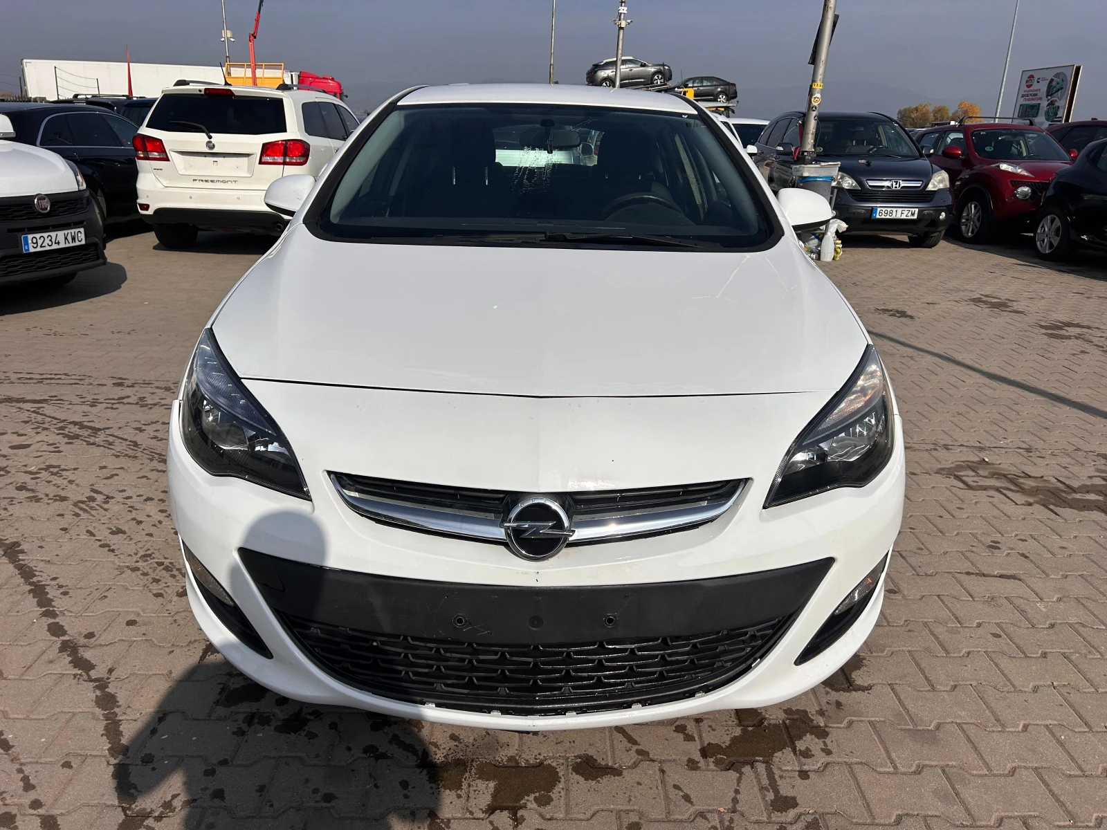 Opel Astra 1.4GAZ EURO 6 ЛИЗИНГ - изображение 3