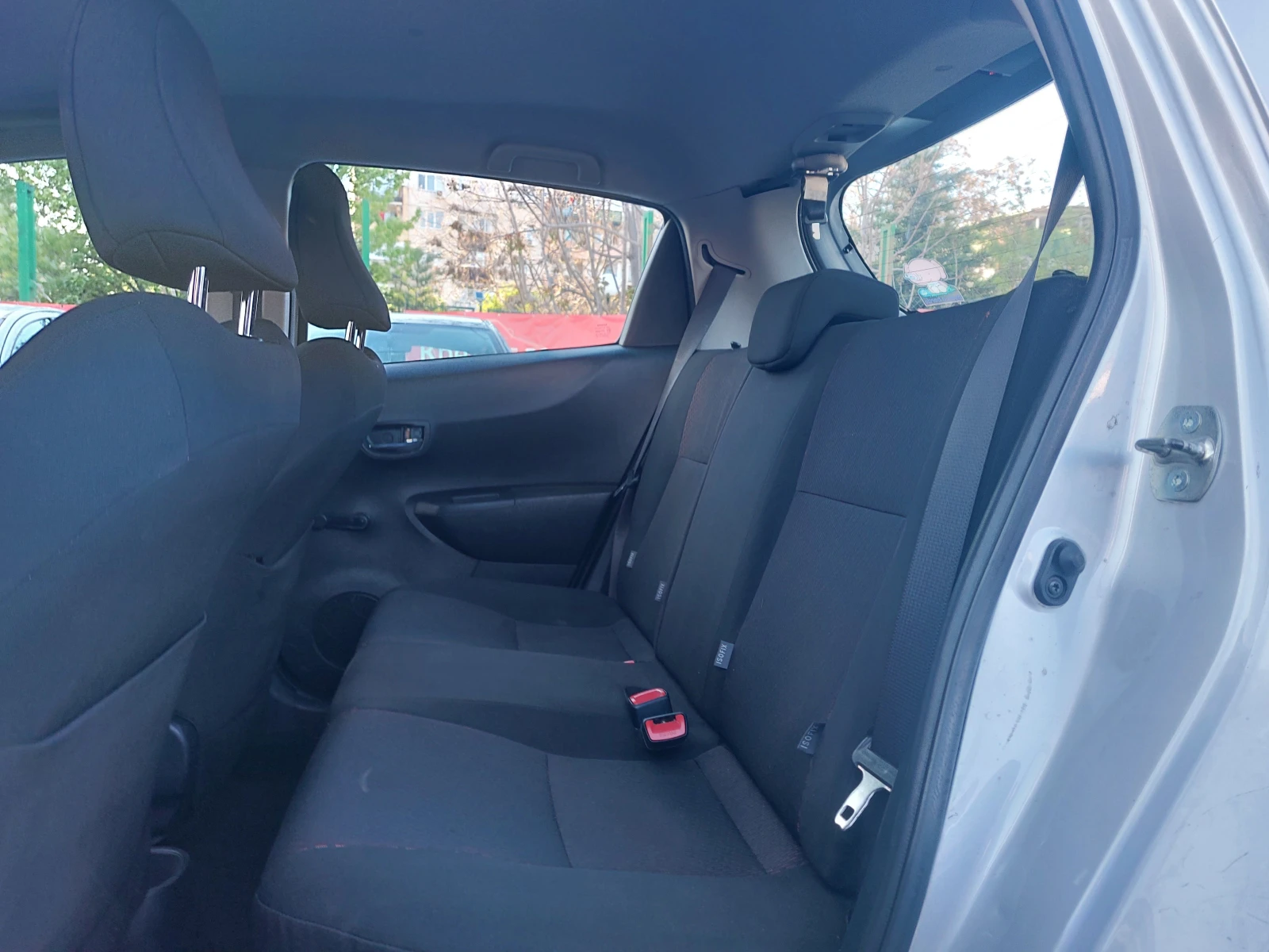 Toyota Yaris 1.4D4D* 6-SPEED* 36м. х  357лв.*  - изображение 8