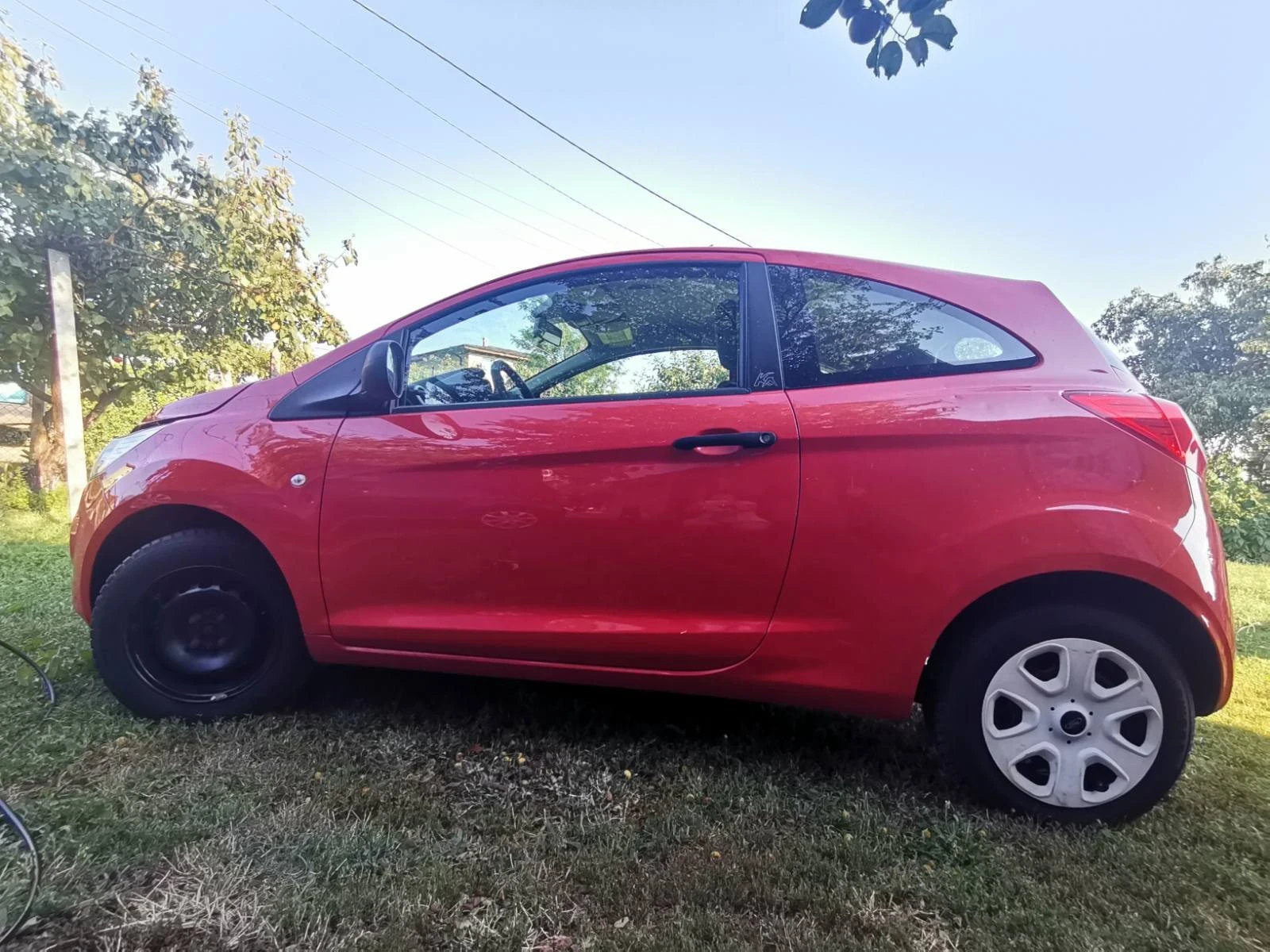 Ford Ka 1.2 97000 реални километра/НАПЪЛНО ОБСЛУЖЕНА - изображение 4