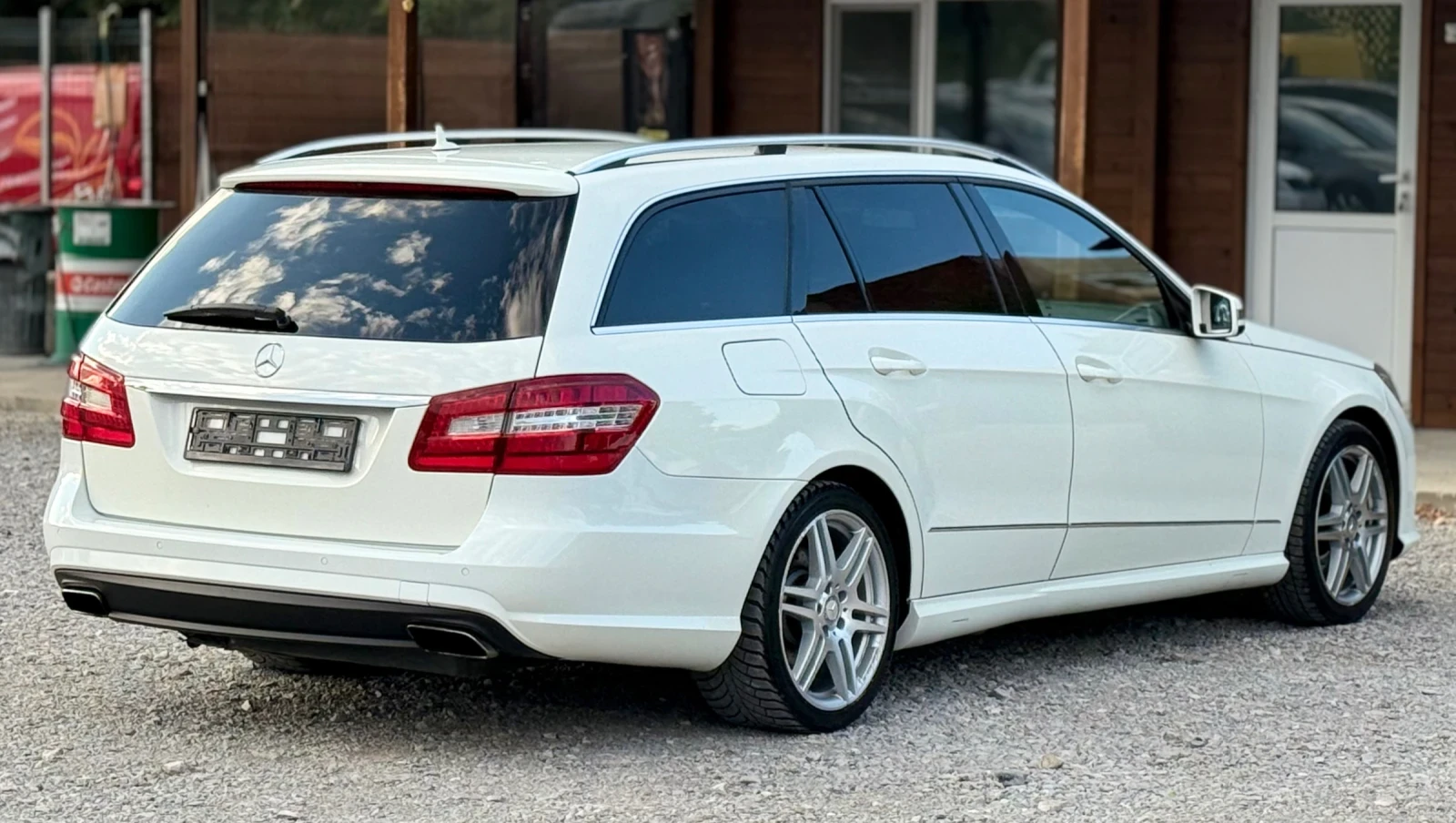 Mercedes-Benz E 350 CDi * AMG-пакет* * F-1* * Навигация*  - изображение 6