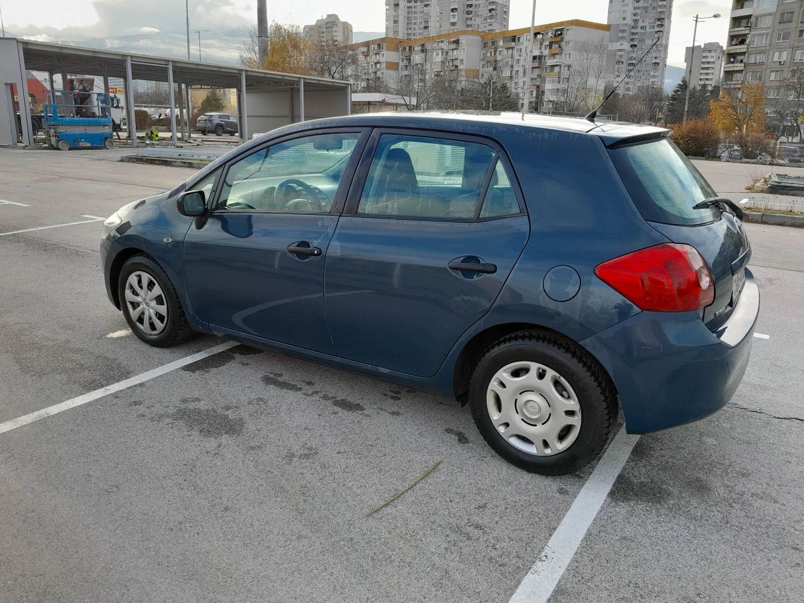 Toyota Auris 1.4 от първи собственик - изображение 6