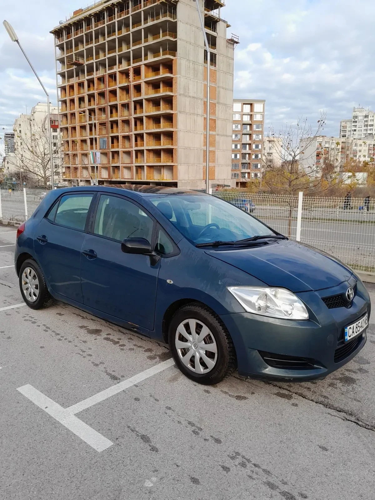 Toyota Auris 1.4 �� ����� ���������� | Mobile.bg � ����������� 1