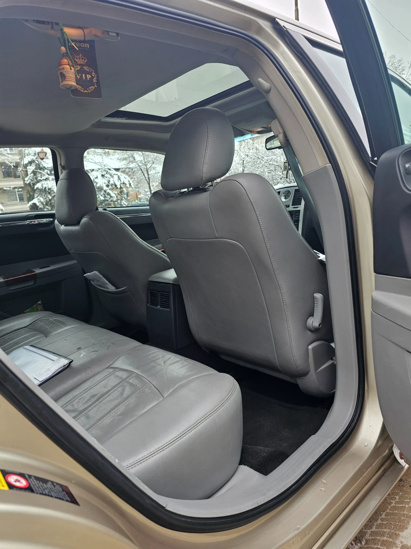 Chrysler 300c | Mobile.bg � ����������� 13