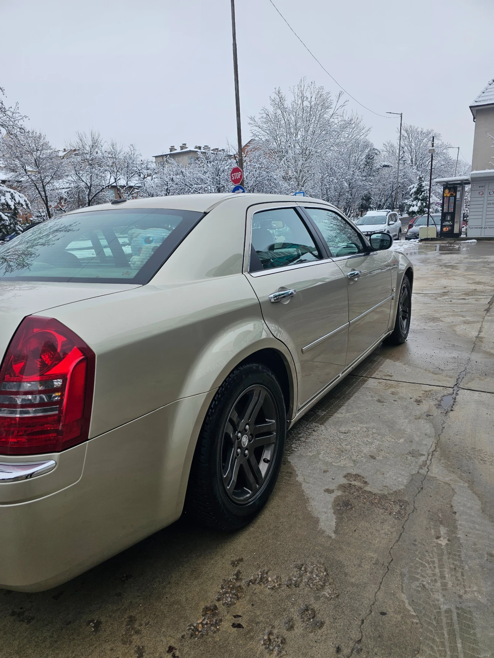 Chrysler 300c  - изображение 6