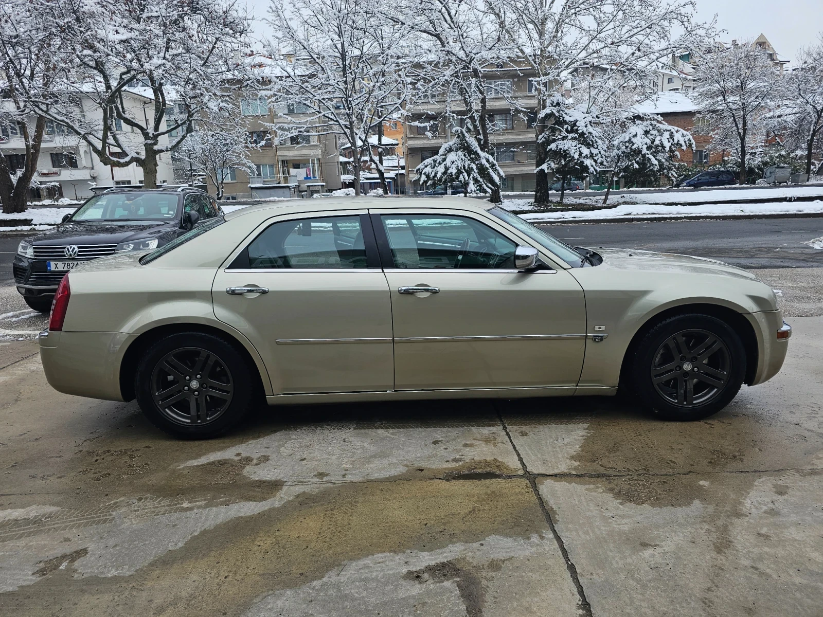 Chrysler 300c  - изображение 5
