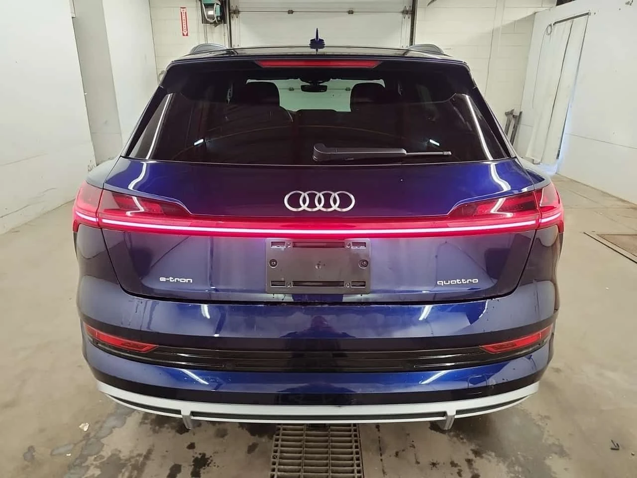 Audi E-Tron * PROGRESSIV * CARFAX * ��� ������������ ������ | Mobile.bg � ����������� 6