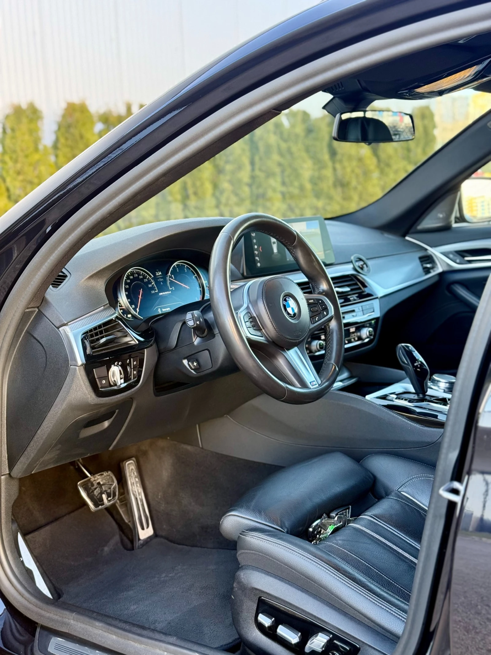 BMW 550 M550d xDrive H/K Head-Up LED ADAPTIVE - изображение 2