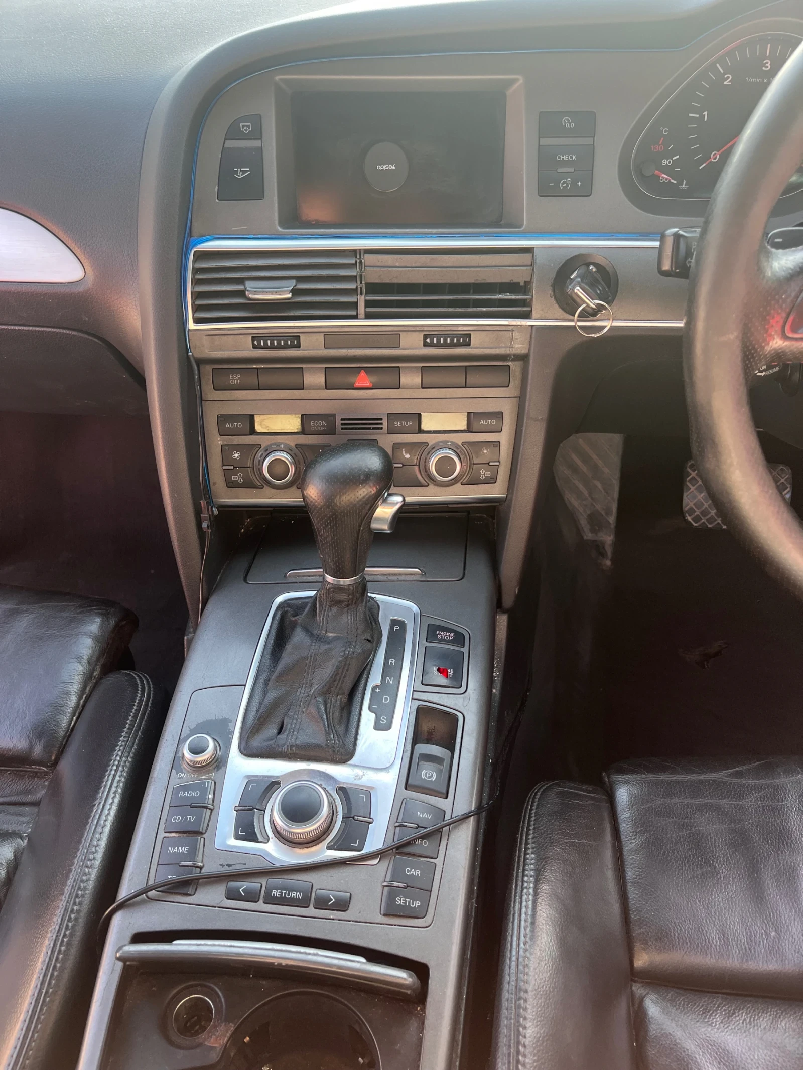 Audi A6 ц6 , снимка 8 - Автомобили и джипове - 53740026