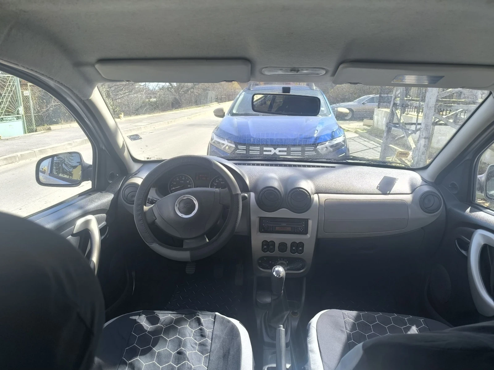 Dacia Sandero, снимка 9 - Автомобили и джипове - 53754641